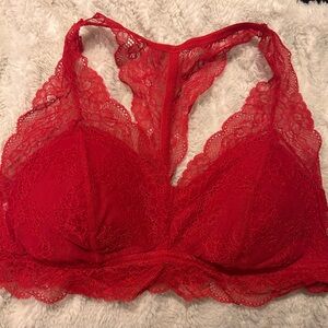 Gillian & O’Malley Large Elegant Red Lace Bralette